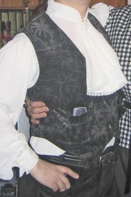 Чуть крупнее