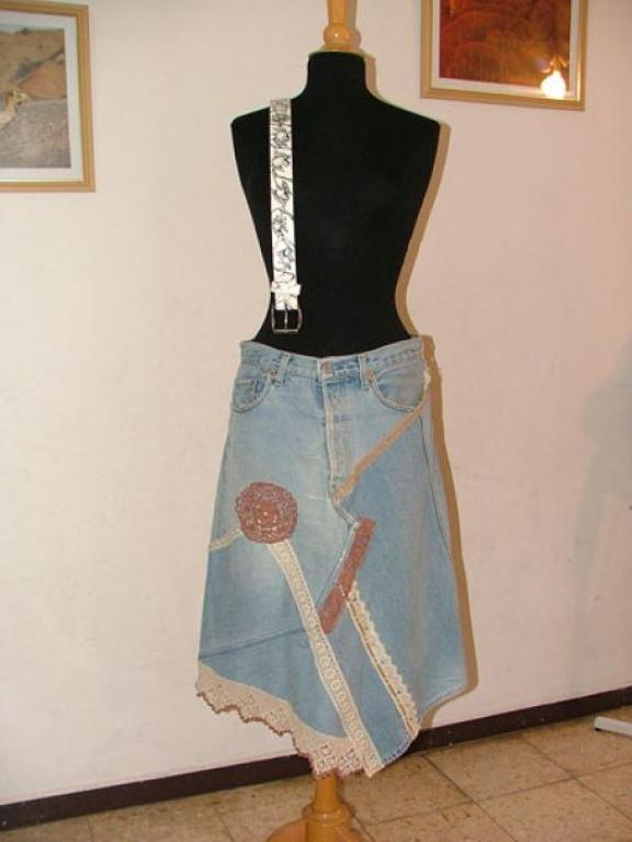 djins-front.jpg