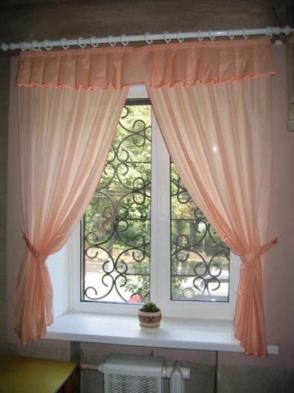 шторка на кухню