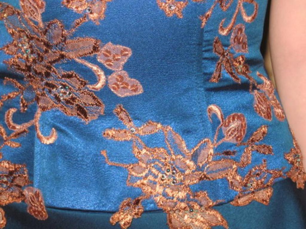 наряд на выпускной