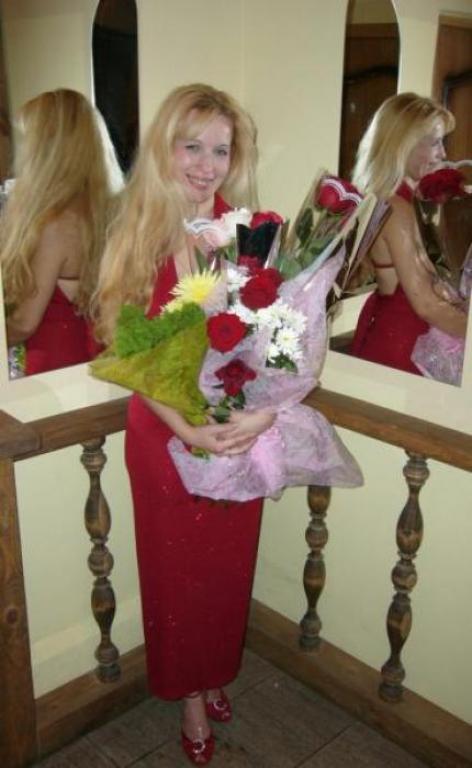 Платье на мой Д/р в 2006г.