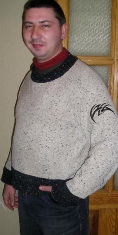 Свитер мужу