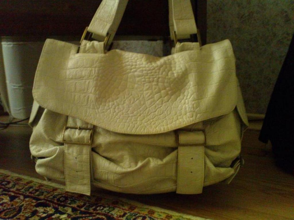 новая сумка для подружки )))