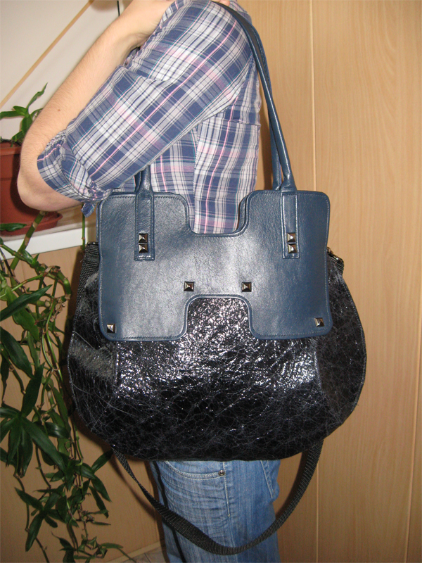 сумка черная с синим