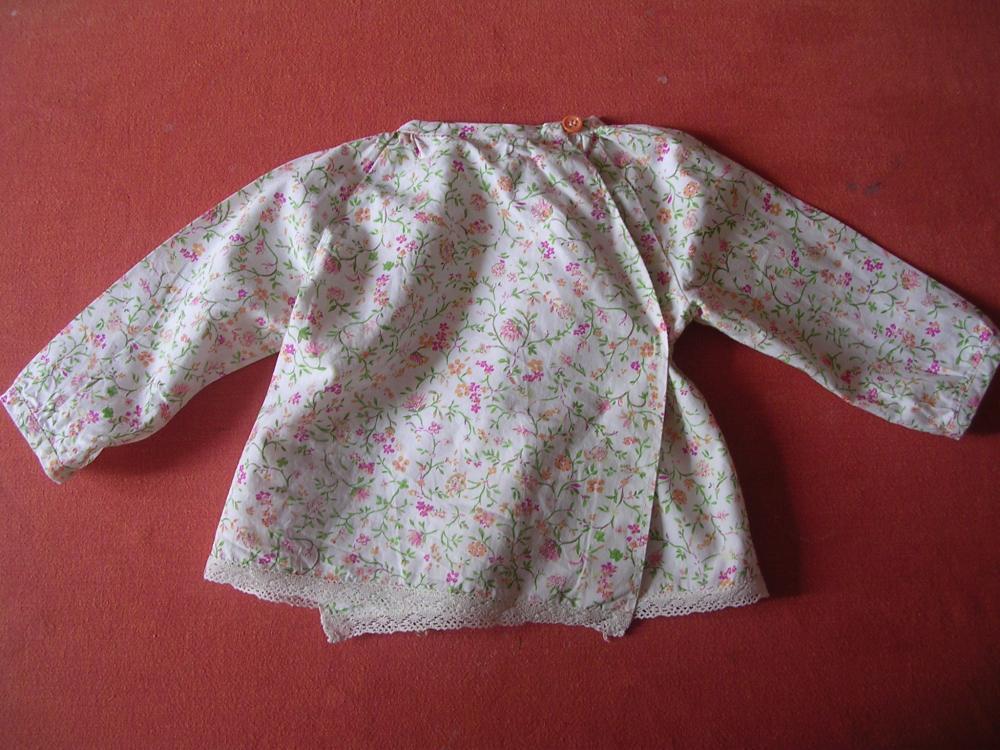 Кофта-распашенка, вид сзади