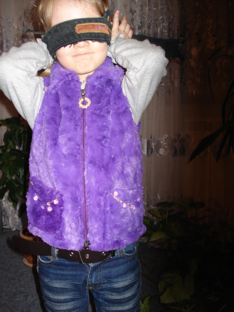 жилет из меха