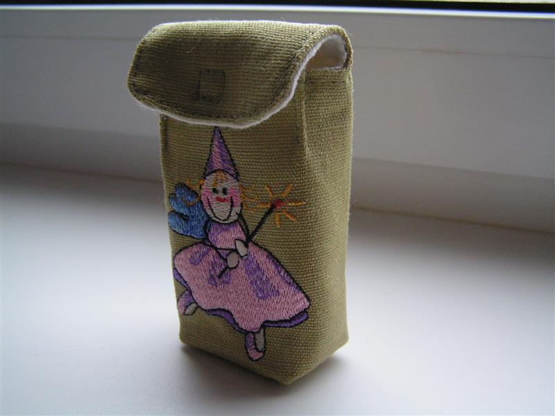 Чехольчик на мобильник