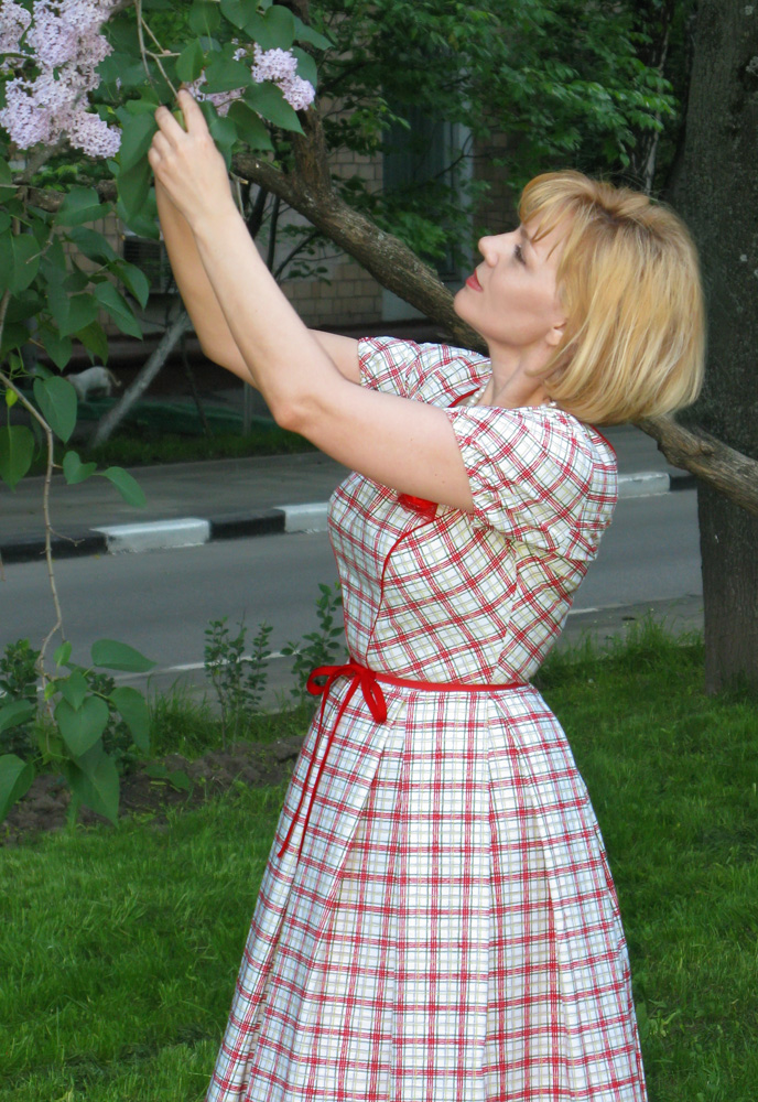 платье "Красная шапочка" (детали и подробности)