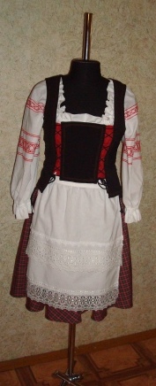 Костюм д/официанта в национальном стиле 2