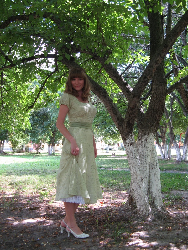 первое платье