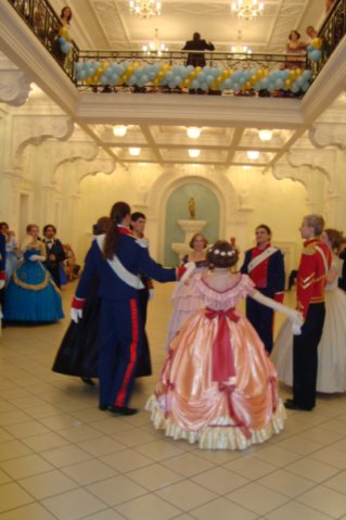 бальное платье спинка.jpg