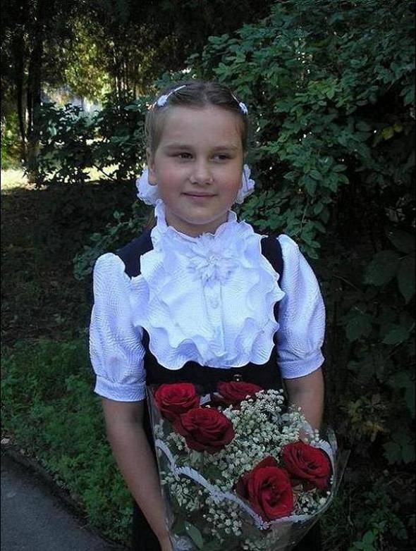 Блузочка на 1 сентября для племянницы.