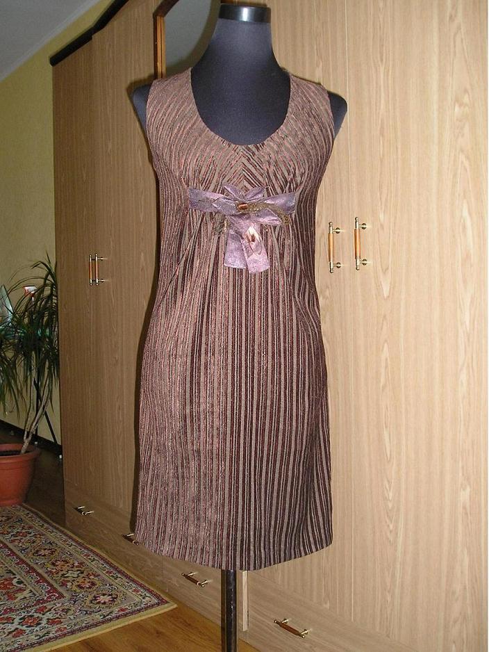 Коричневый в полосочку