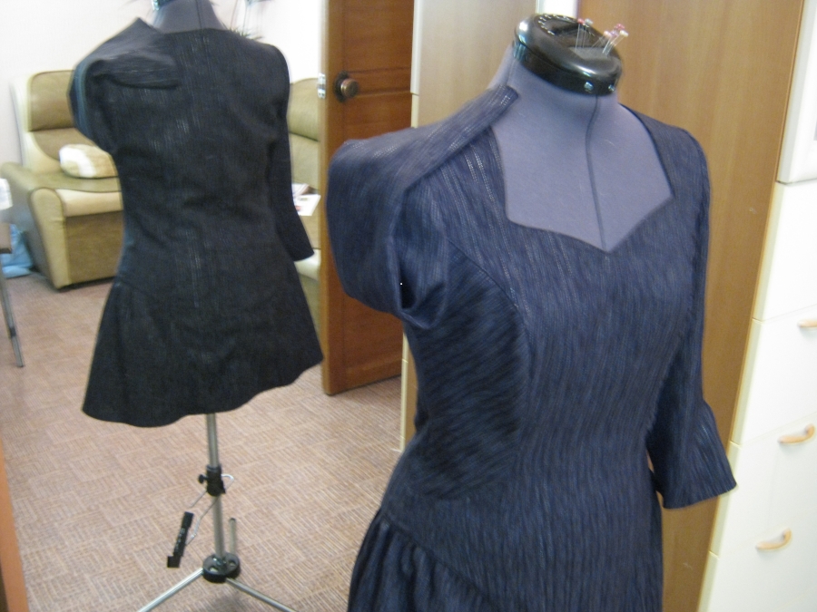 плать черное.jpg