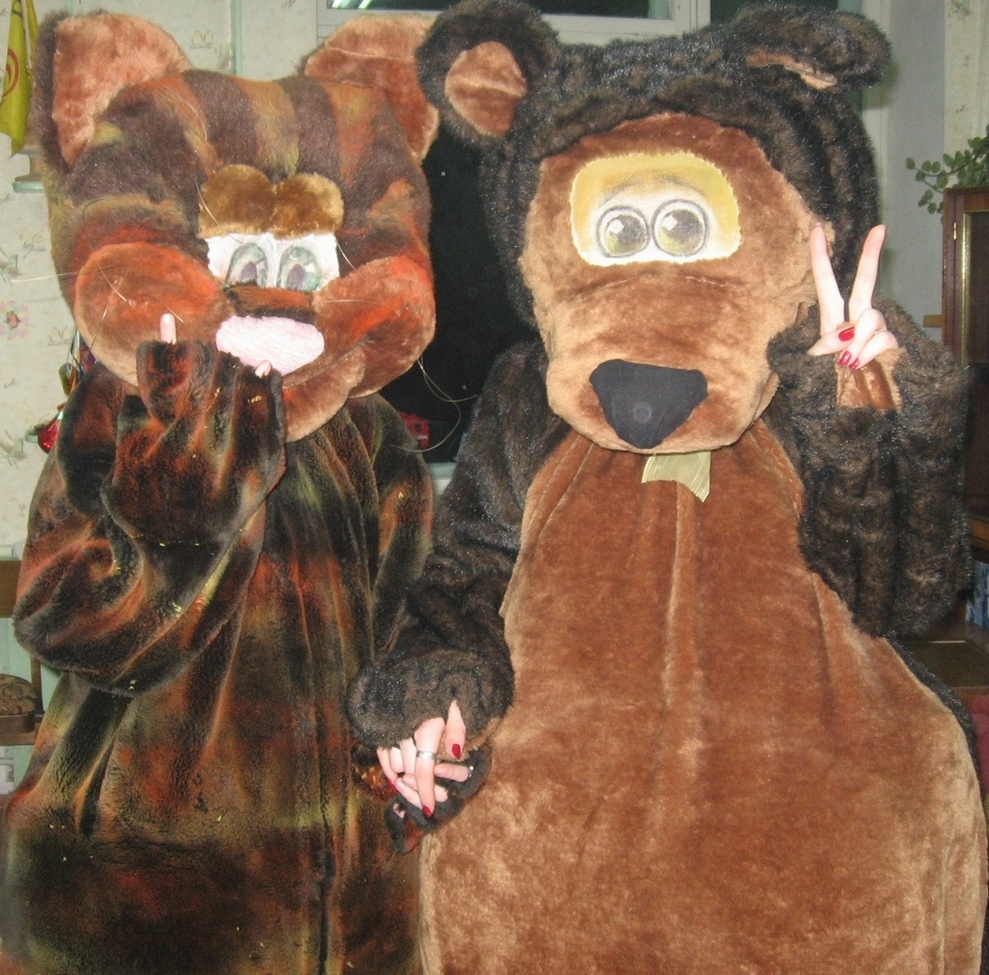 кот и мишка