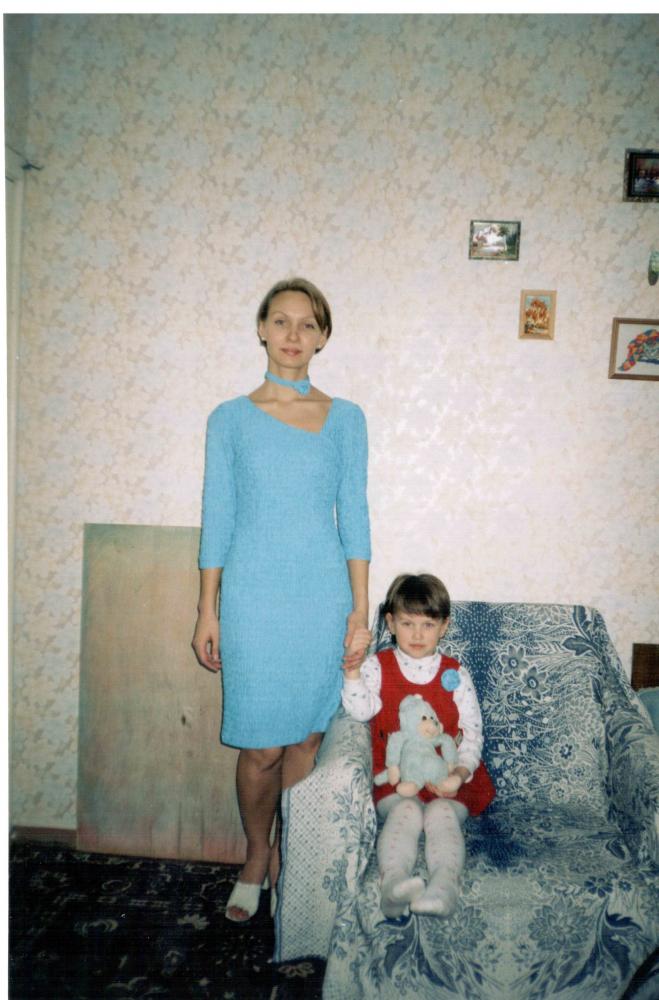 ПЛАТЬЕ ИЗ ТРИКОТАЖА С АСИММЕТРИЧНОЙ ГОРЛОВИНОЙ