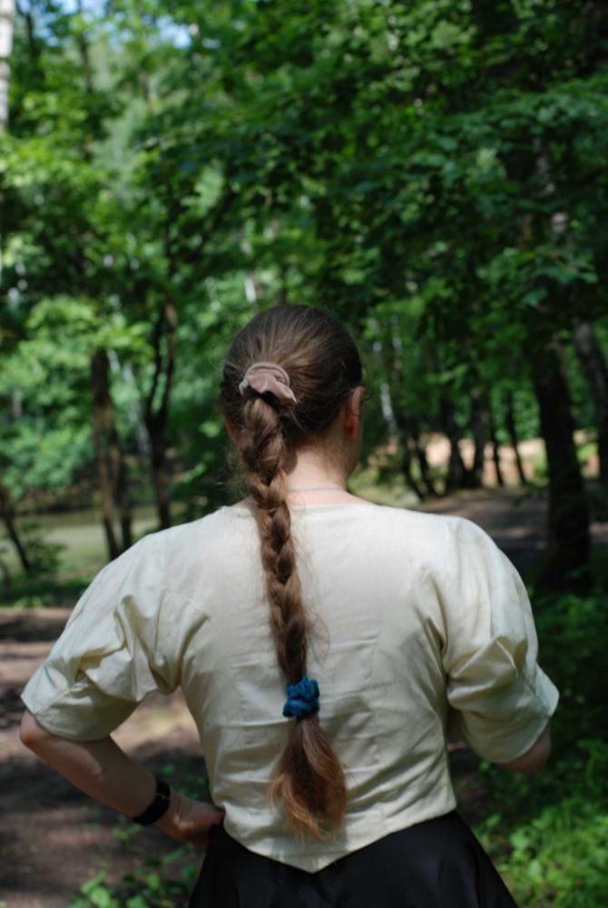 Блузка сзади