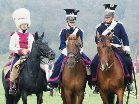 Реконструкция форменной одежды