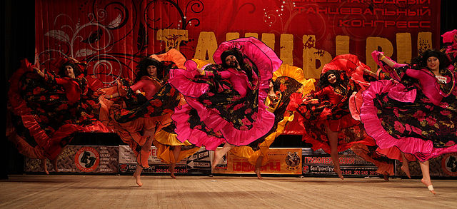 Цыганский тенец "Бричка"