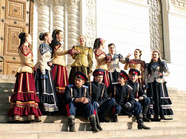 Казачьи костюмы-женские-мужские-Новочеркасск-1.jpg