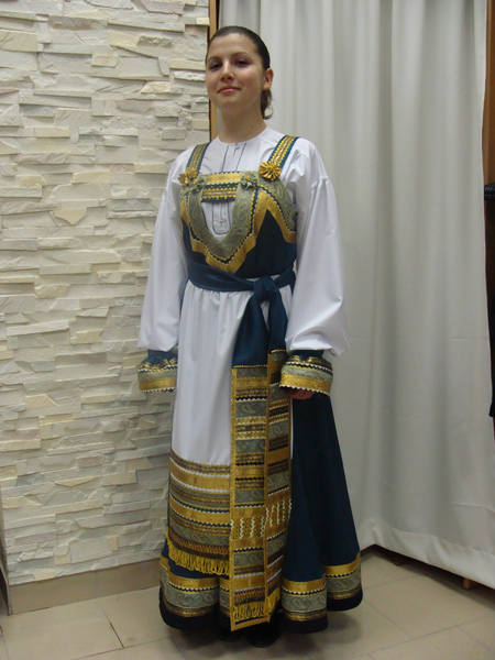 narod_kostym_romanenko_1.JPG