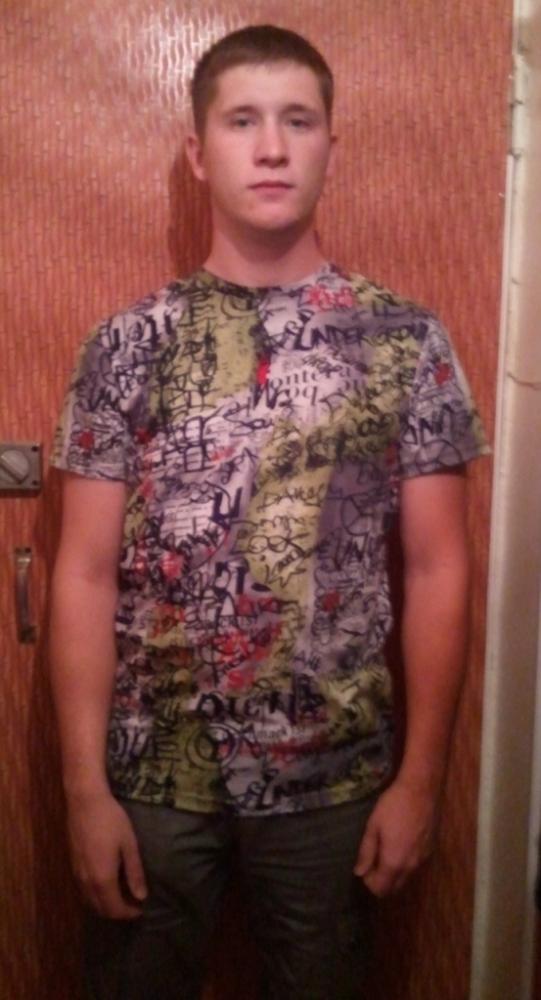 месяц трикотажных красивостей: футболка для зятя от impel