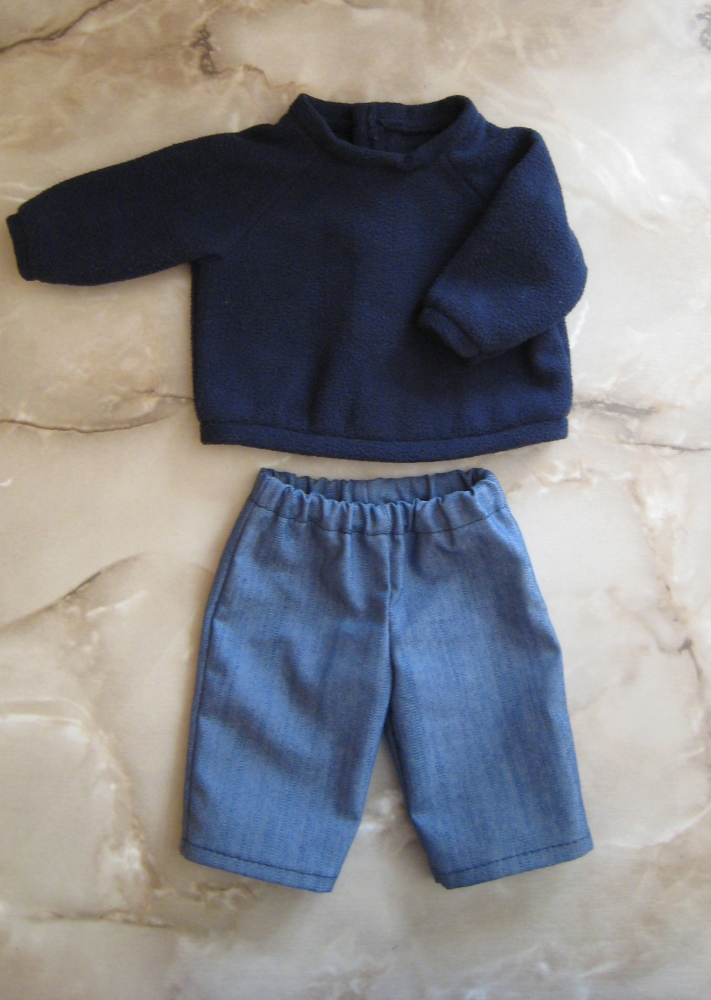 Толстовка и джинсы для куклы