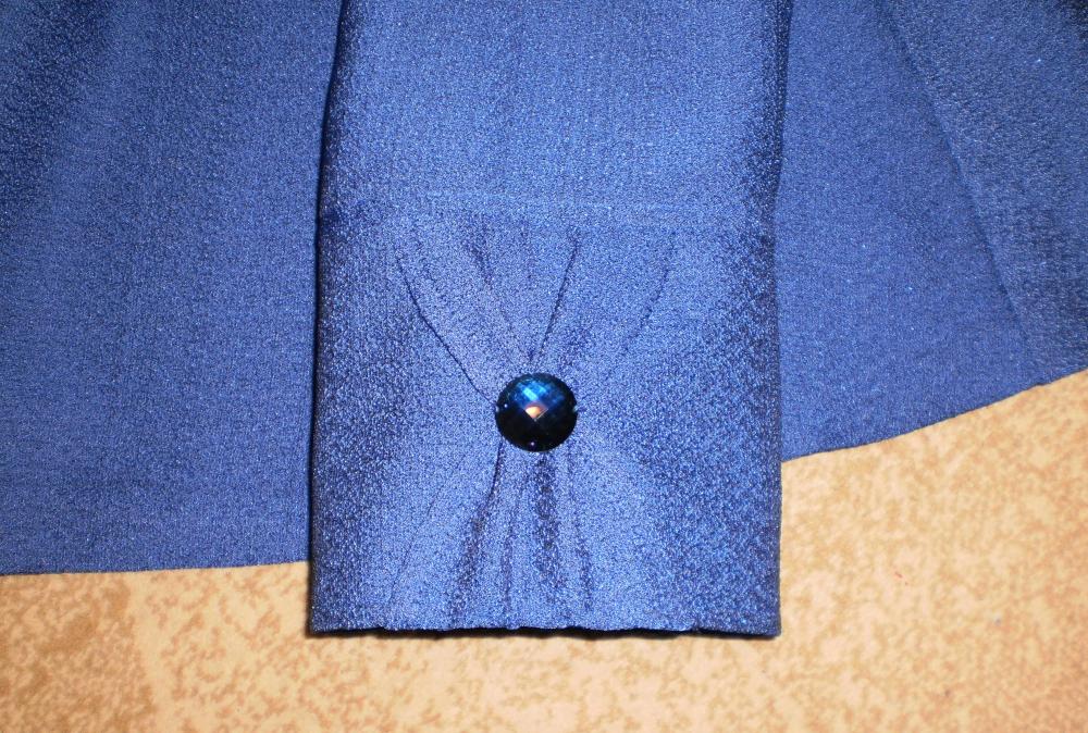 Короткий плащ "свингер".