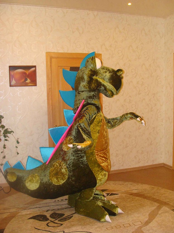 Дракон Демо м.jpg