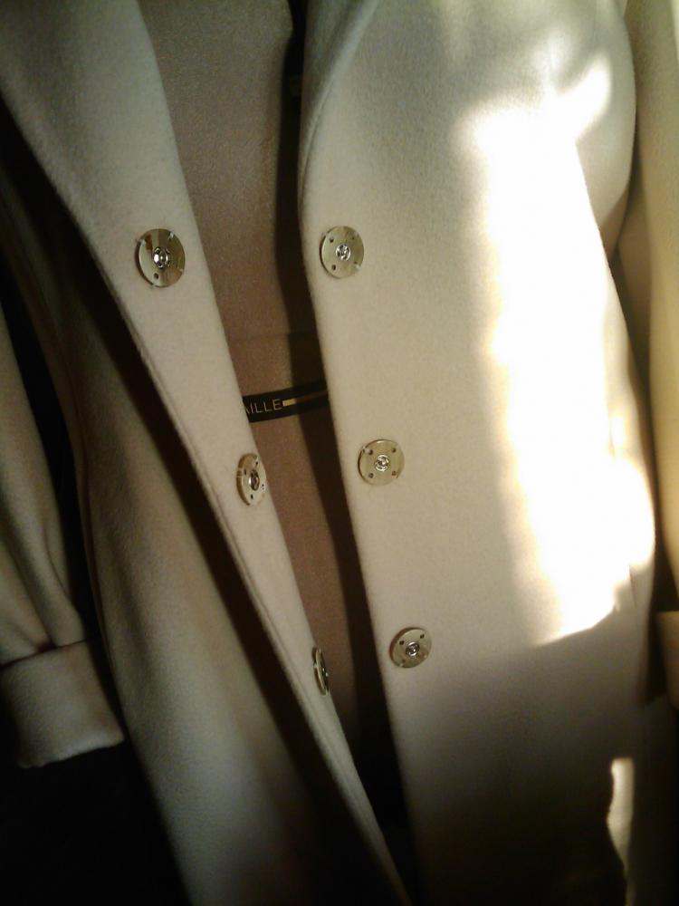 Кнопки на пальто