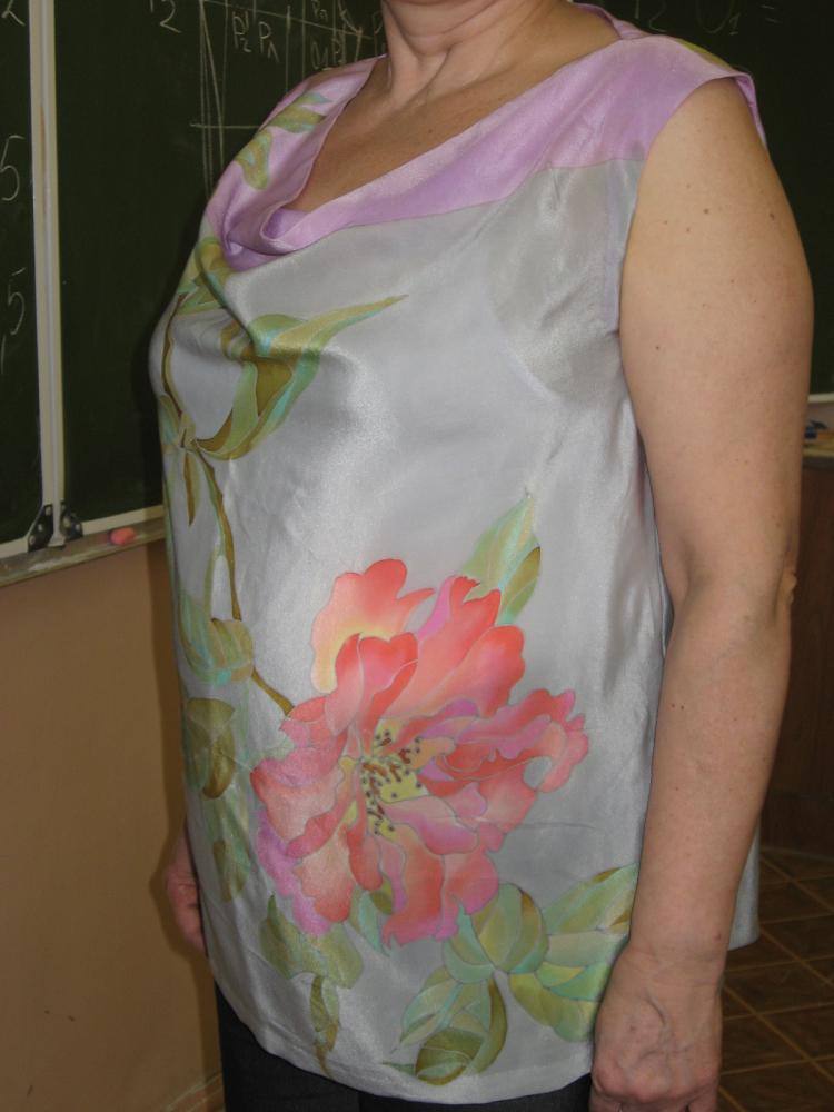 блузка из ткани, расписаной своими руками