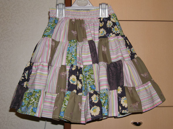 patchwork-circle-skirt2_1a.jpg