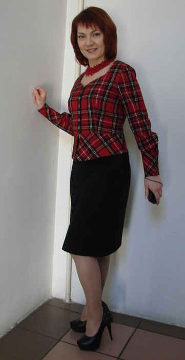 Оля_шотландский_жакетик_2.jpg