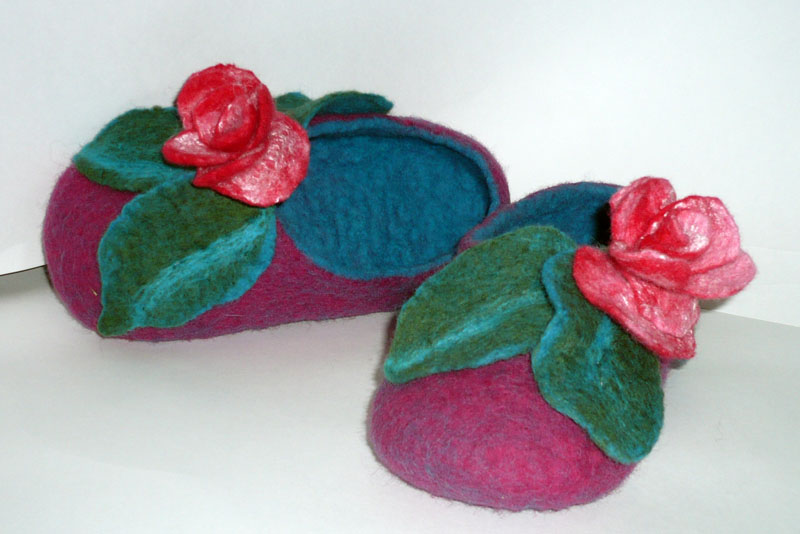 Тапочки с розами