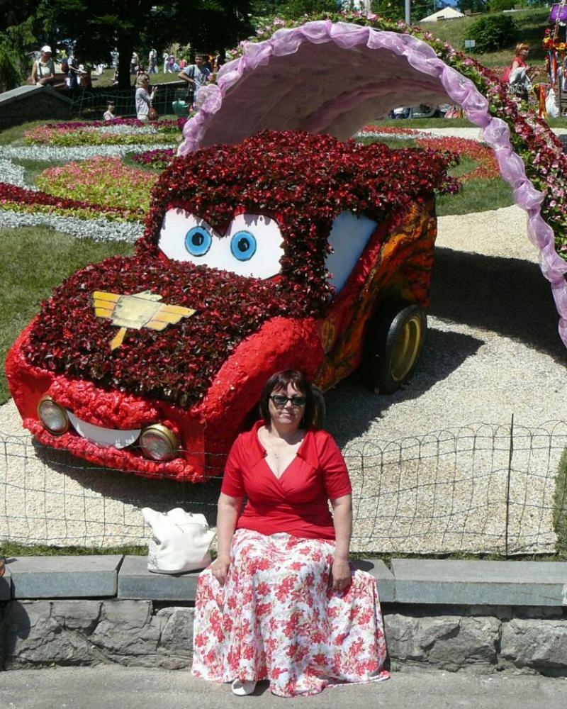 Май - Одеваемся в радугу