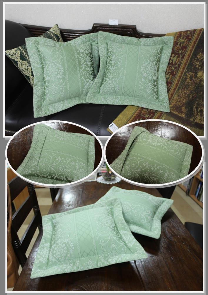 Диванные подушки для интерьерного салона Барокко.