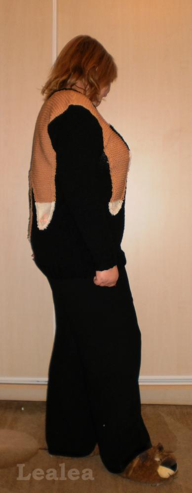 Свитер с котом.