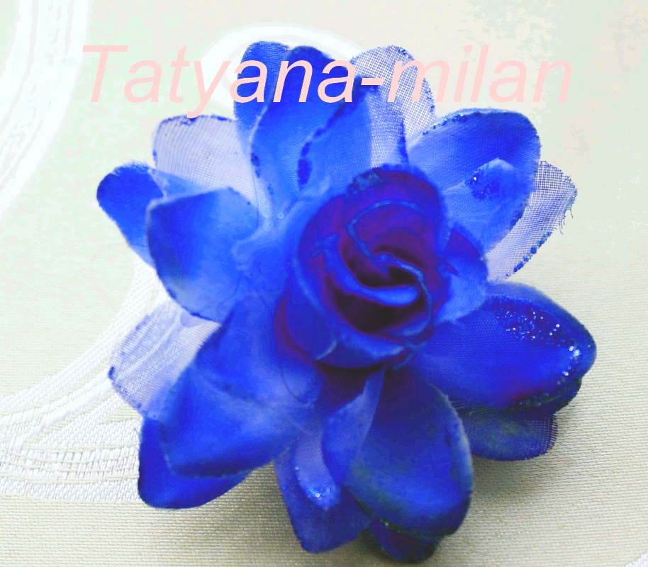 Цветок из органзы