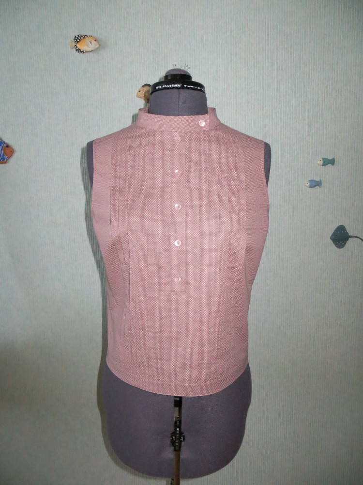 Блуза с защипами