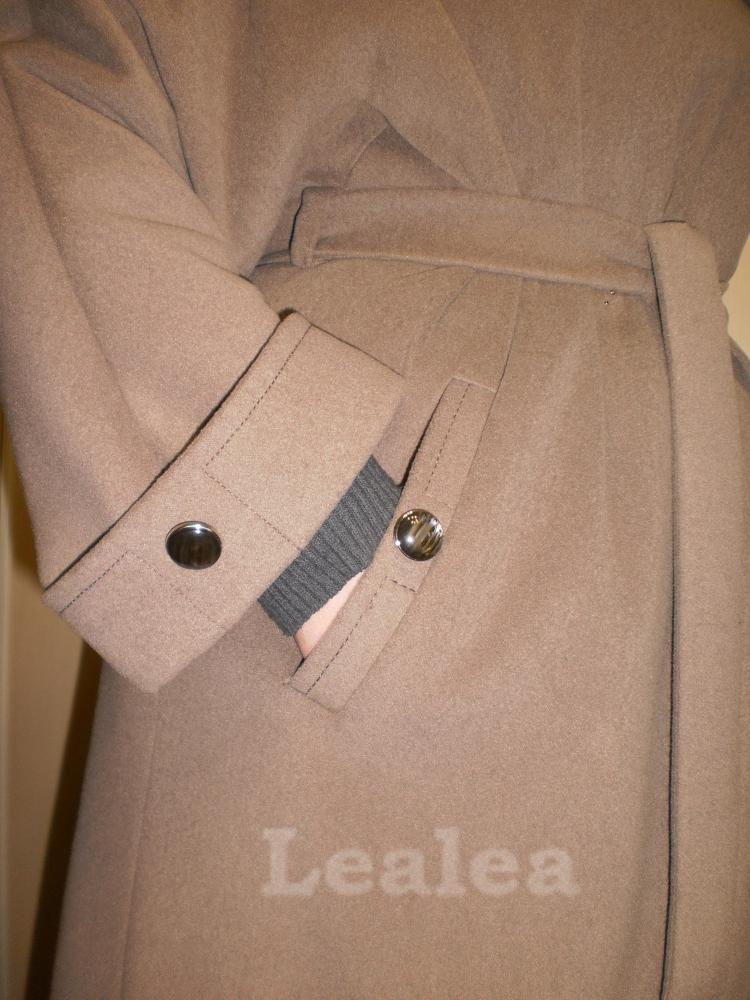 Кашемировое демисезонное пальто.