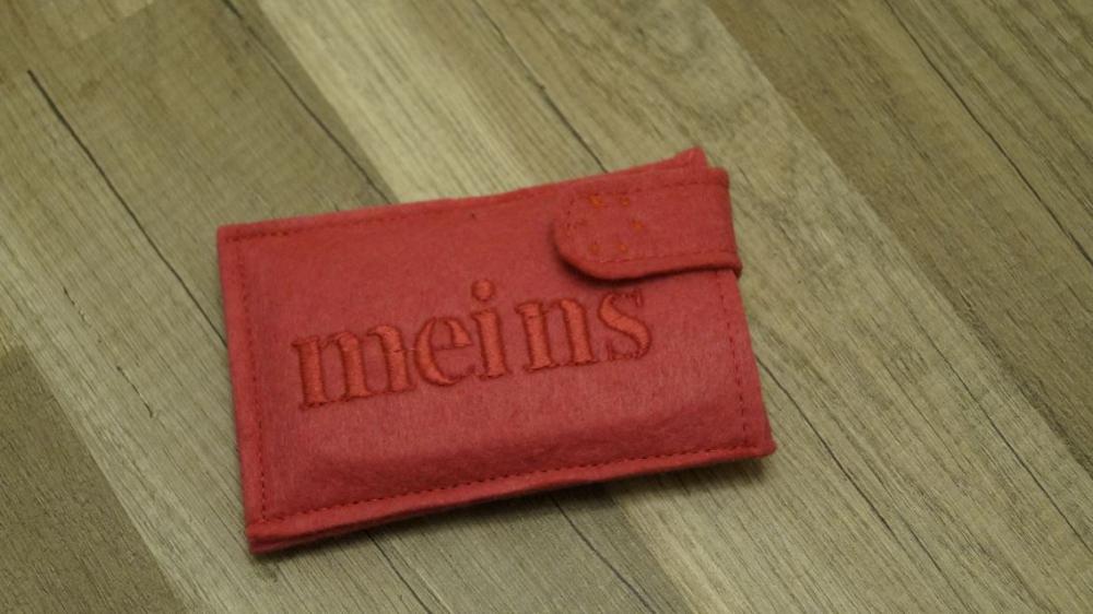 handy hulle meins.jpg
