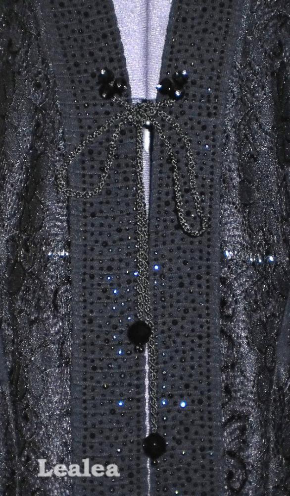 «Плодово-ягодная» застежка  для кружевного жакета.