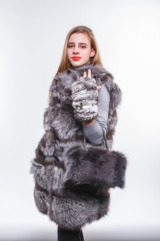 Жилет из чернобурки