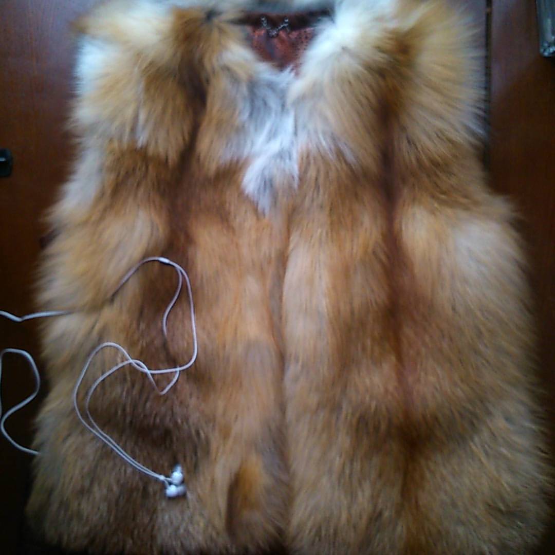 Жилет из лисы
