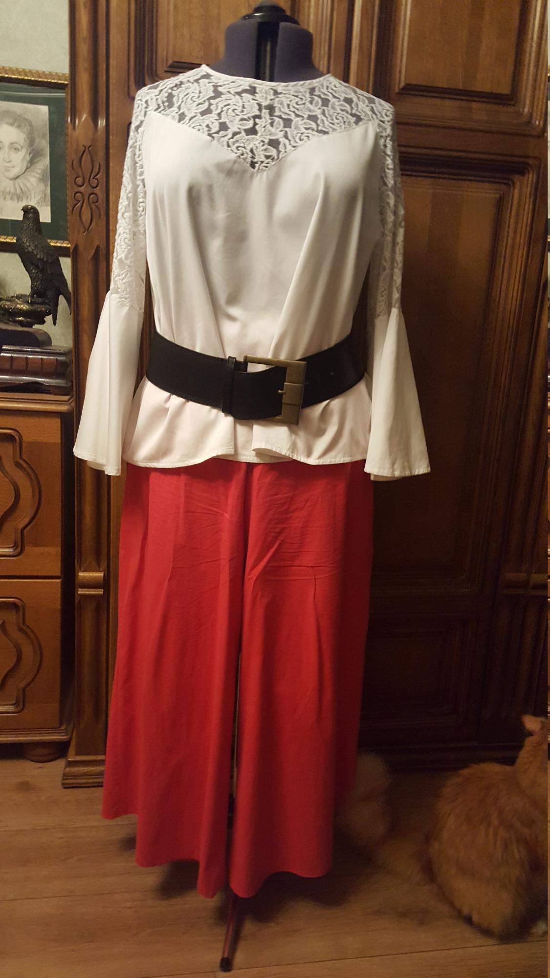 Moi bruki s bluzkoy.jpg