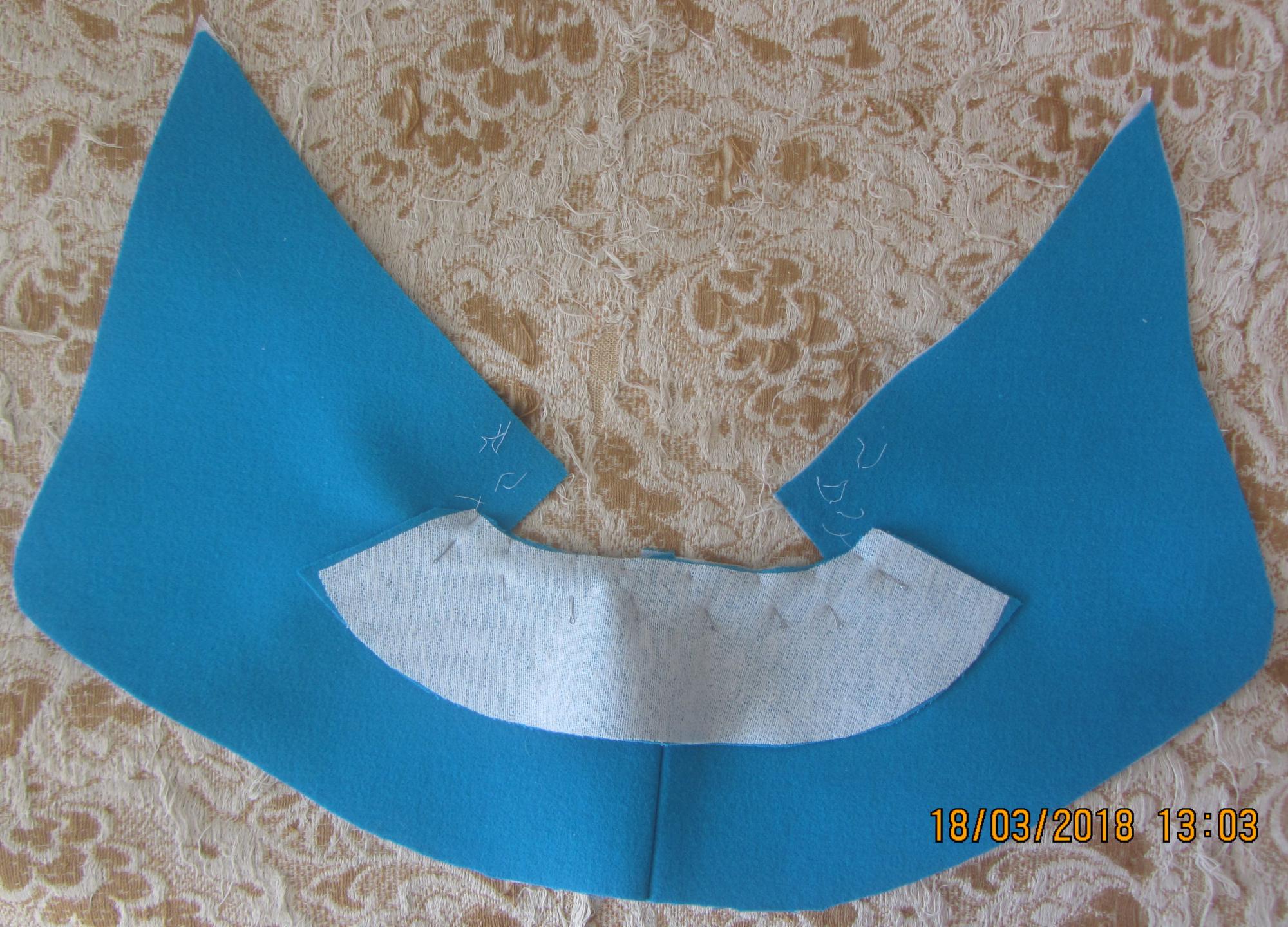 2. Скалываем срезы нижнего воротника со стойкой.jpg