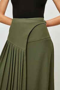 467954311_green-military-pleated-wrap-midi-skirt(3).thumb.jpg.f94dd45f5e3408706757fff682956c4a.jpg