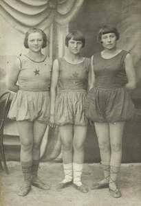449118180_.1920-1930-..thumb.jpg.ca69165abc43d99f42cf002bc639f6e2.jpg