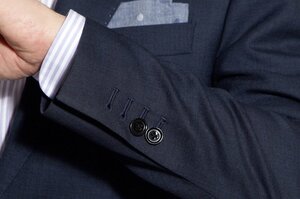 Indochino-Review24213.thumb.jpg.4f34d63cae69a716441fad254eb9a684.jpg