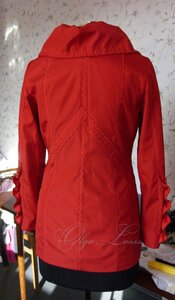 КурткаКрасн4.jpg
